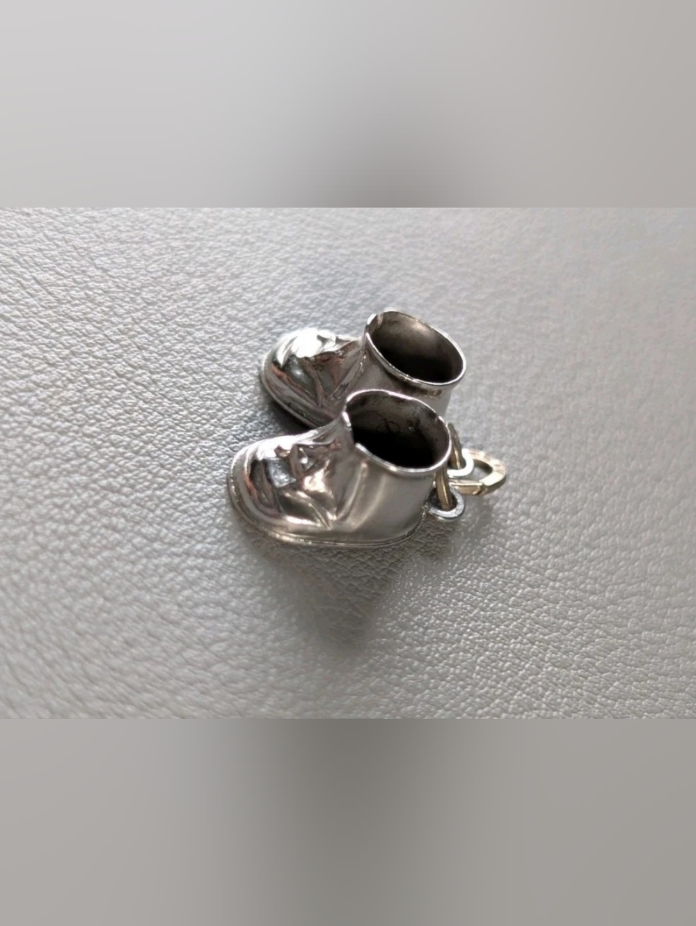 Vintage Silver B Beau Sterling Pair Baby Shoe Booties Small Charm Collectible - Picture 2 of 16